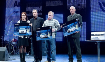 Купи новый Volkswagen. Выиграй второй