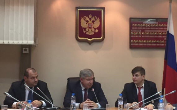 Максим Загорнов продолжил работу в качестве помощника депутата ГД РФ Сергея Есякова