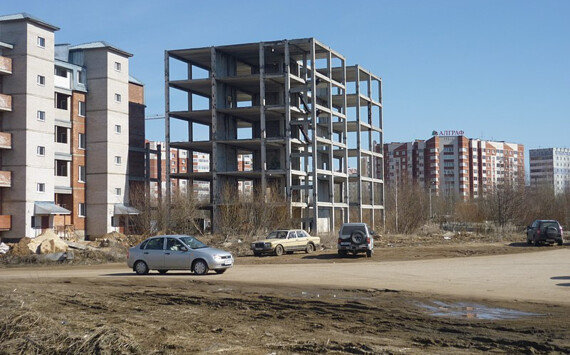 В Магнитогорске приступили к сносу недостроев