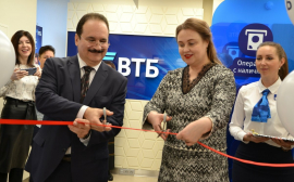 ВТБ открыл обновленный офис в Шадринске